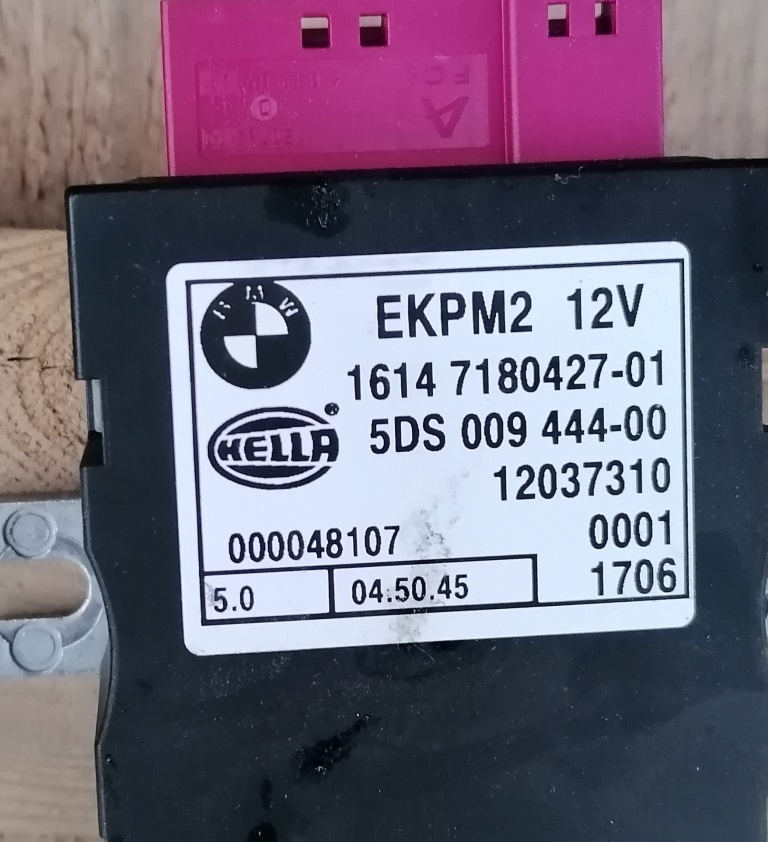 BMW E60 525D riadiaca jednotka a ine - 4