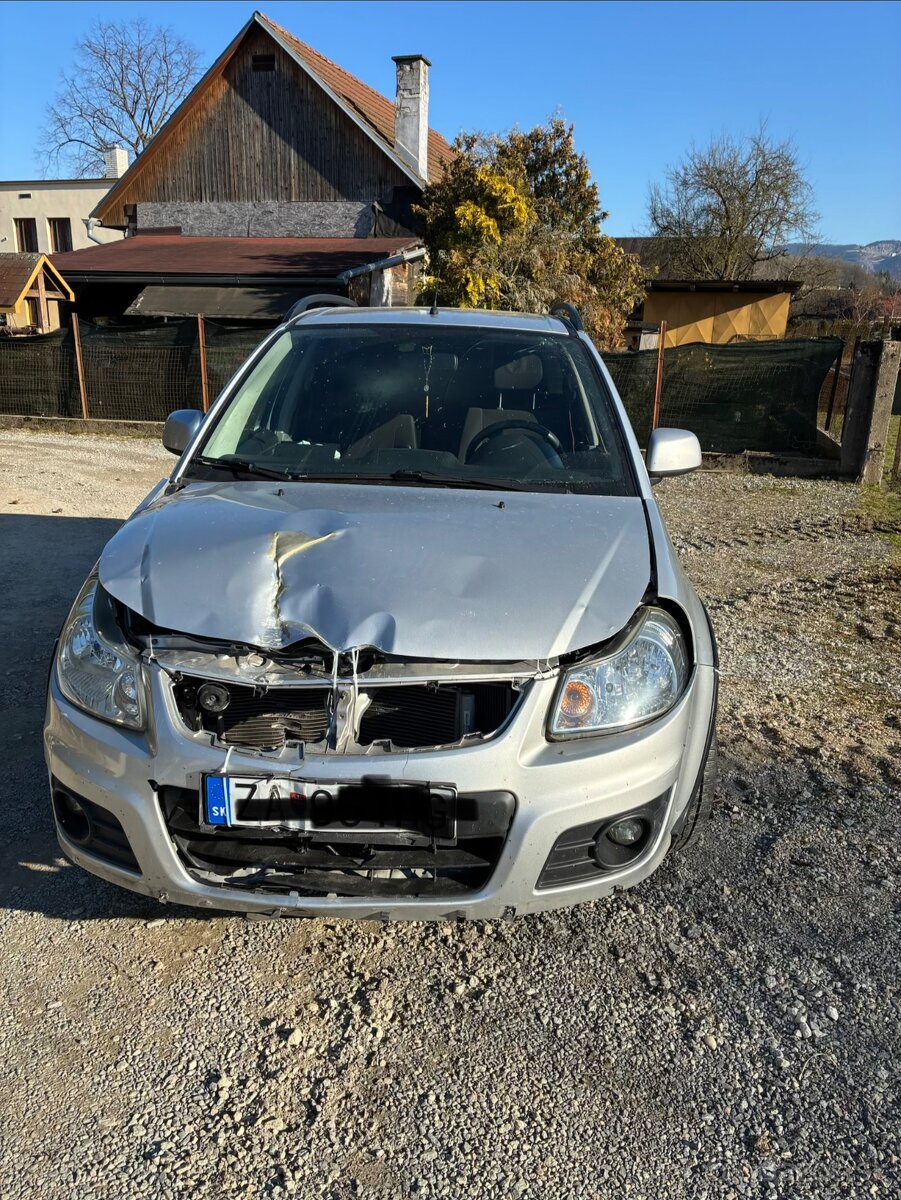 Predam na diely Suzuki Sx4 2010 - 4
