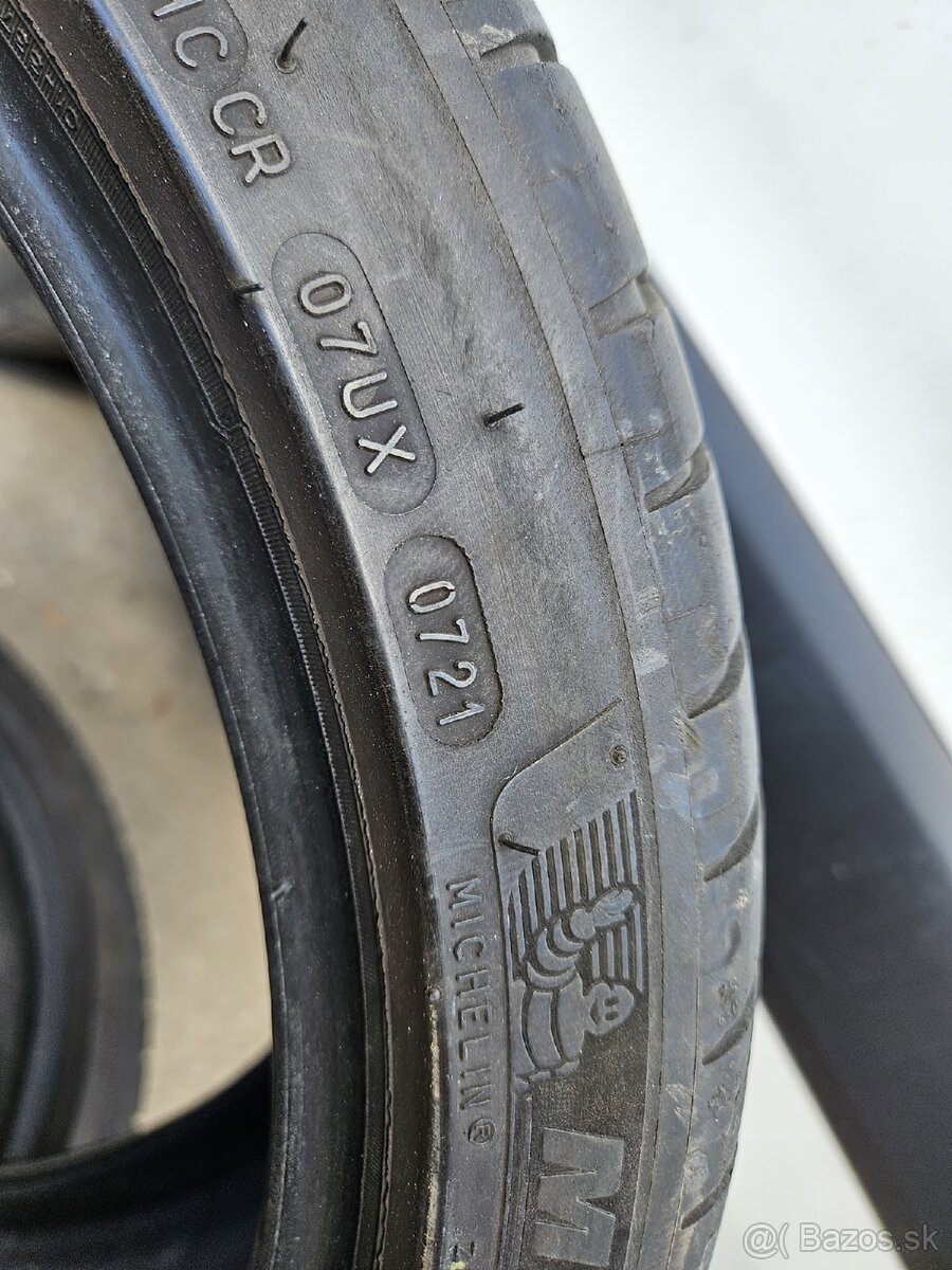 Michelin Pilot Sport 4 225/40 R18 - 4