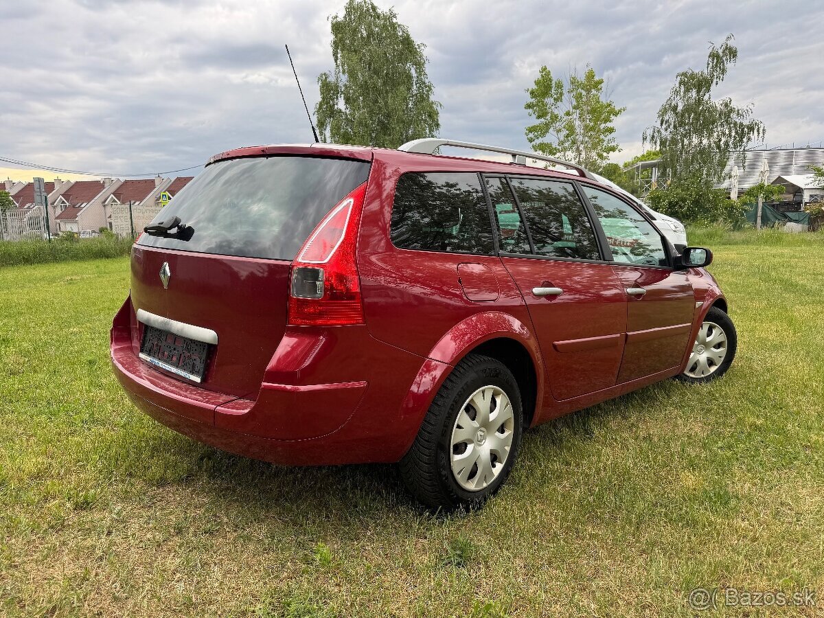 Renault Megane 1.9 DCi - 4