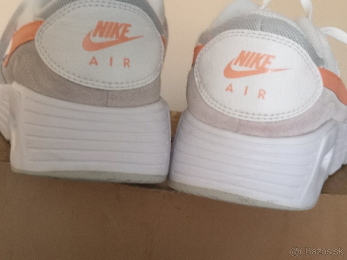 Botasky Nike velkost 40 - 4