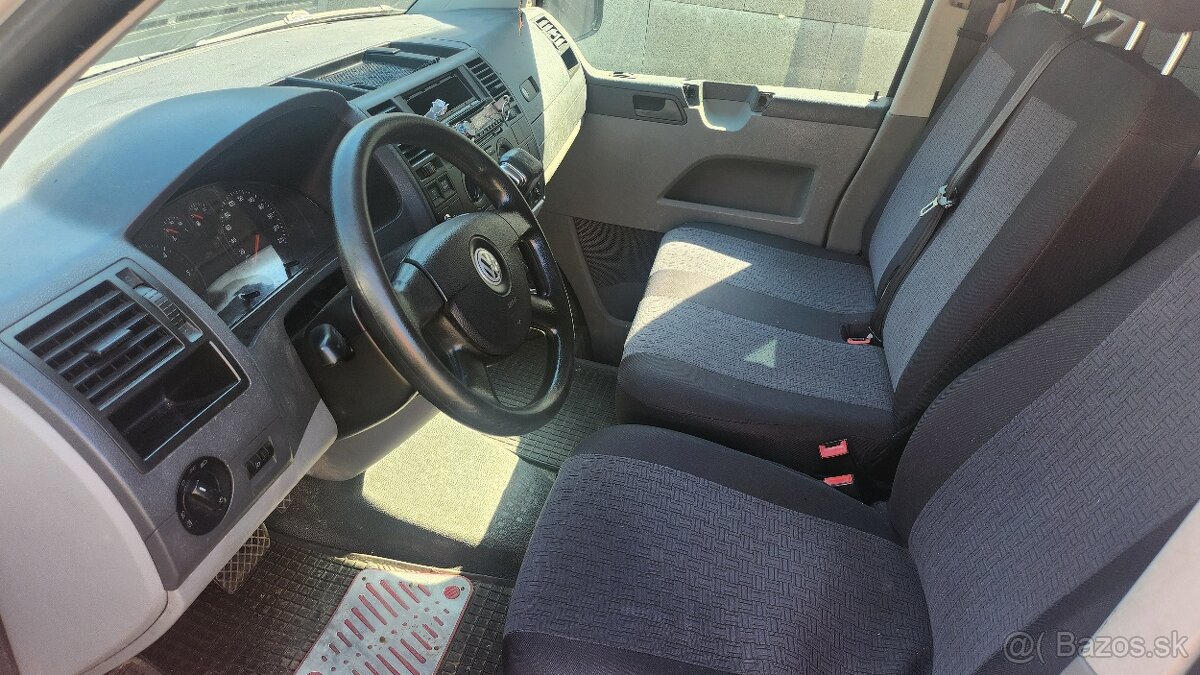 Volkswagen Transporter T5 - 4