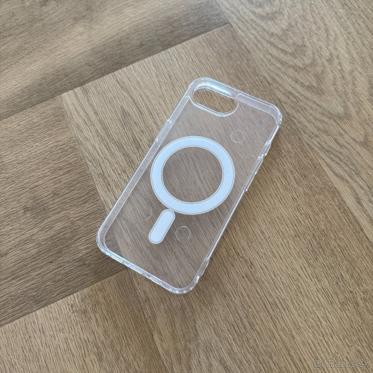 iPhone 16 Transparent - 4