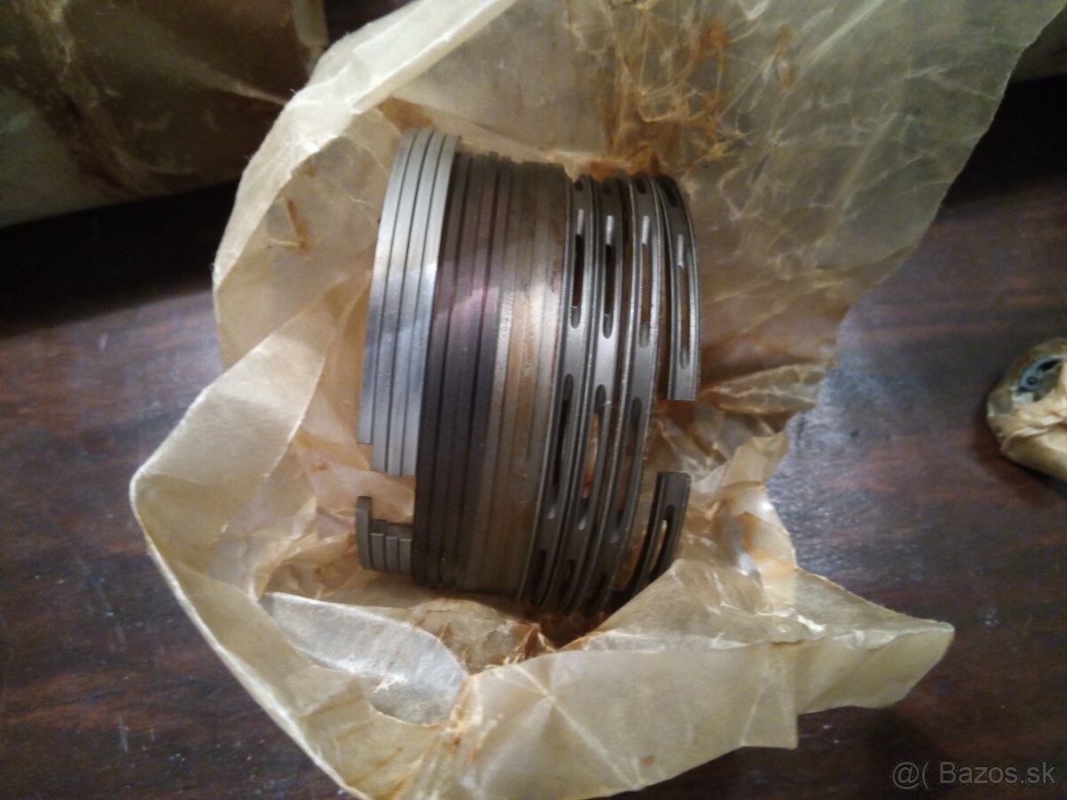 Sada na GO motora Škoda 110 - 4