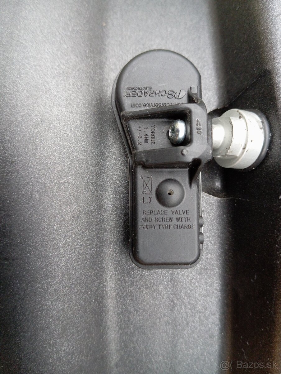 5x114, 3r18 Elektróny - 4