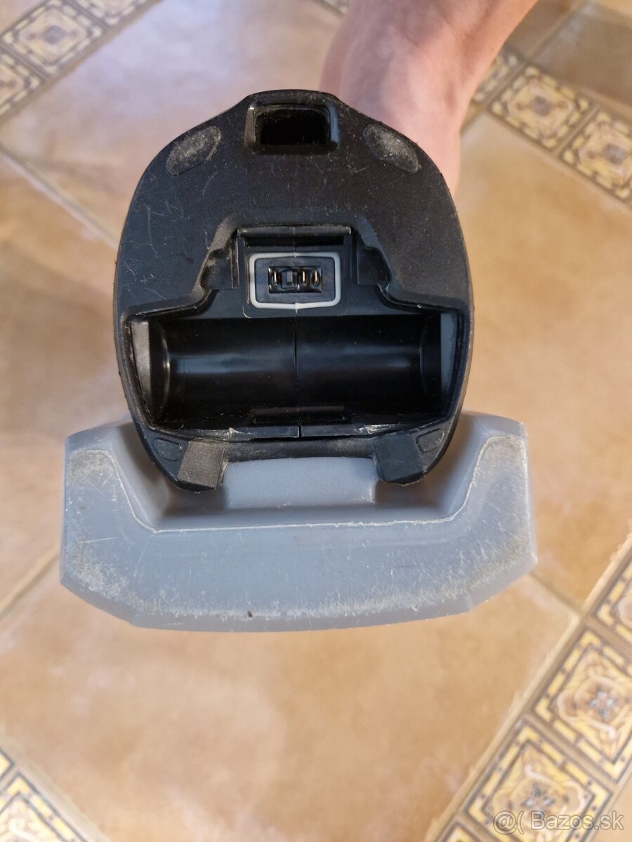 Profesionálny Čistič okien Karcher WVP10 - 4