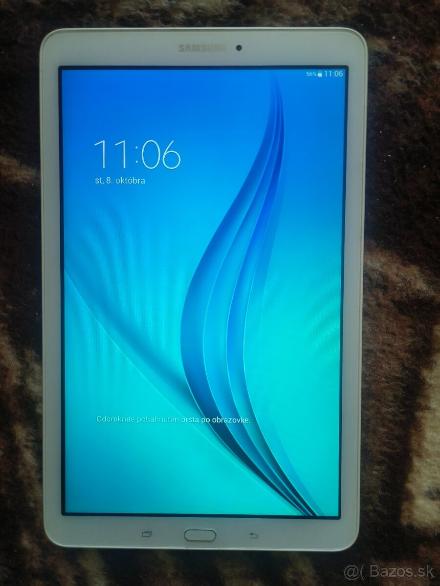 Predám tablet Samsung e sm t-560 - 4