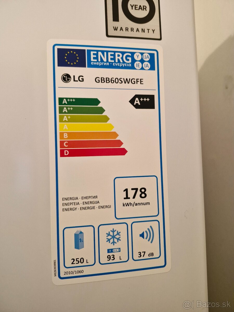 Chladnička s mrazakom - 4