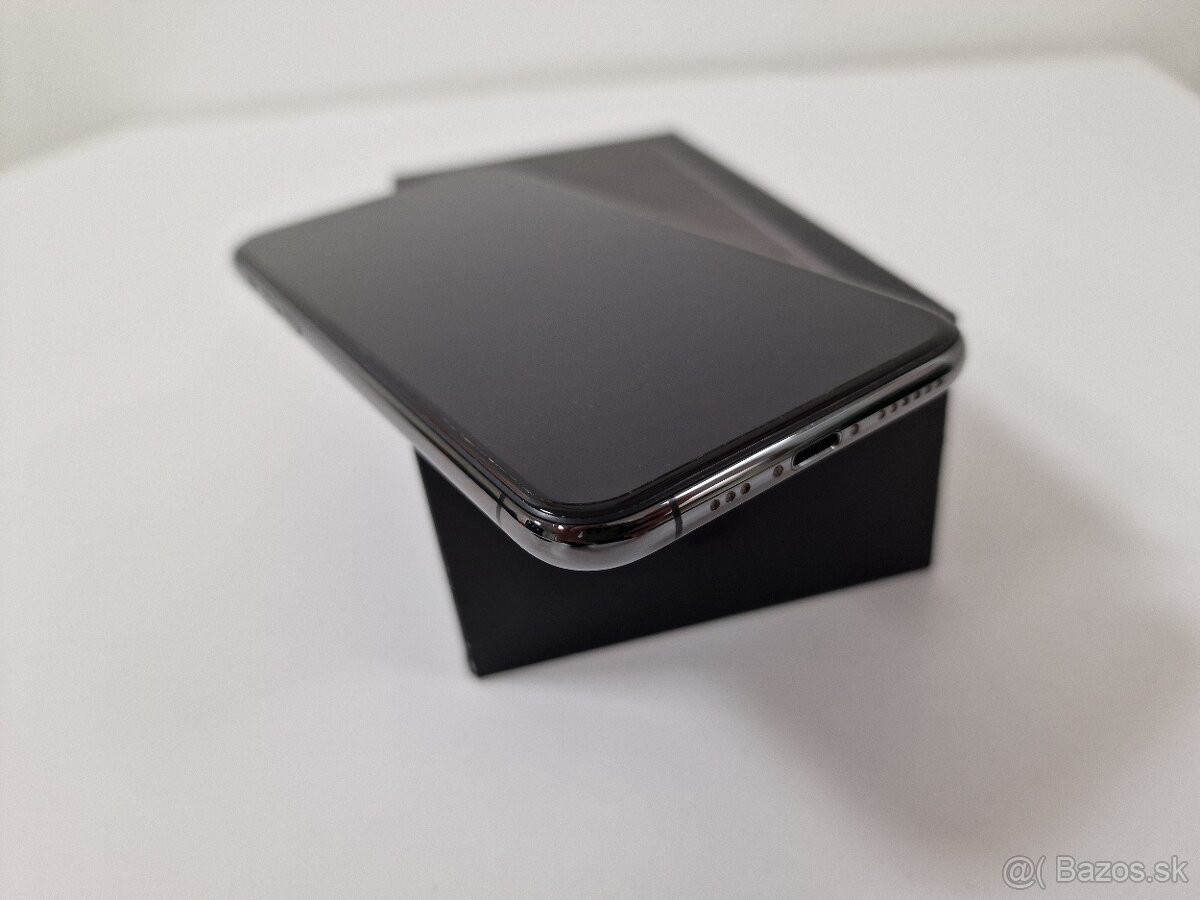 Apple iPhone 11 Pro Space Gray - 4