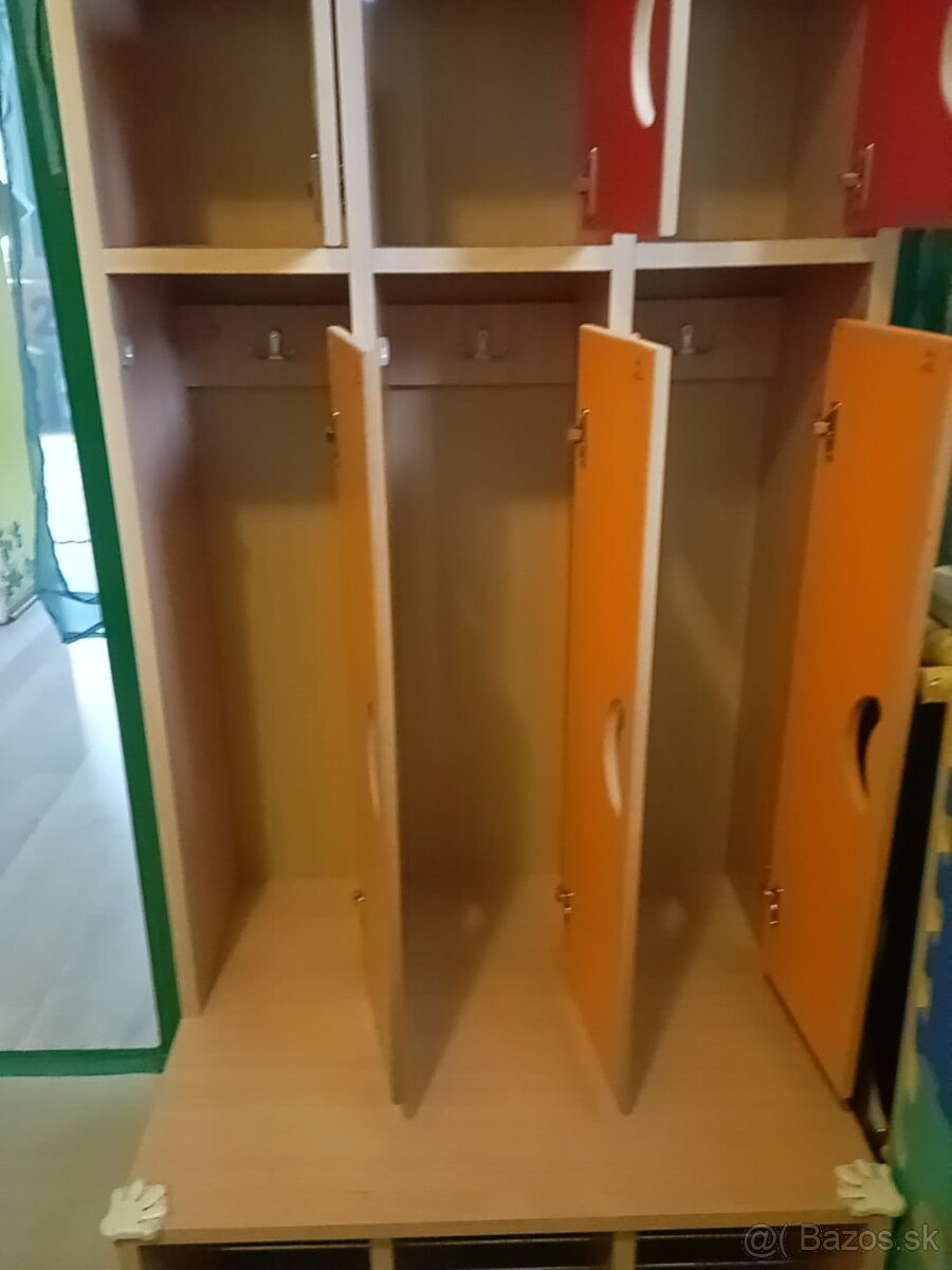 Šatník pre deti - 4