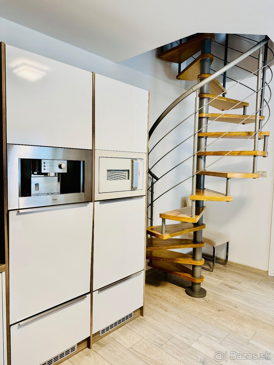 Predáme dom blízko centra Trenčína - 4