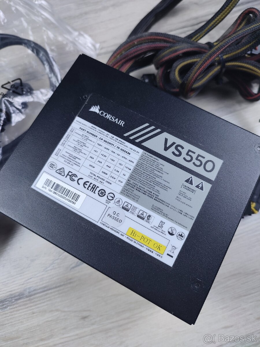 PC zdroj Corsair VS550 (550W, 80+) - 4