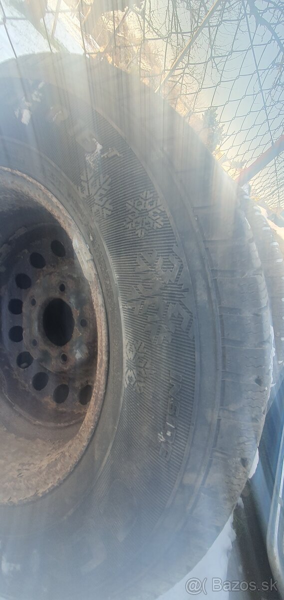 Predam zimne pneumatiky 225/75 R16 - 4