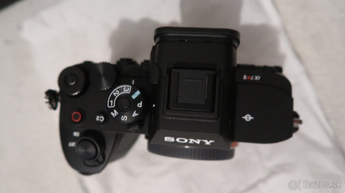 SONY A7R V - 4