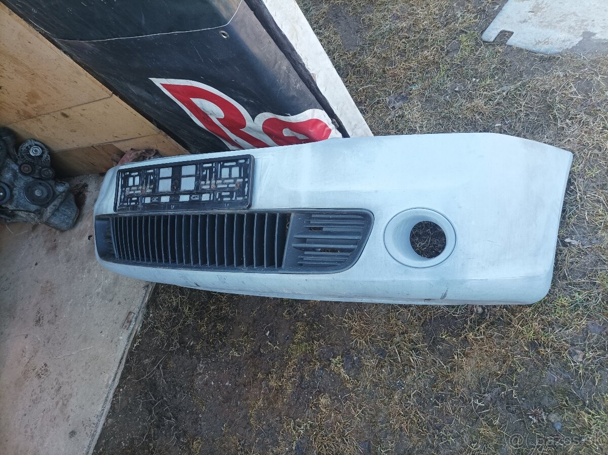 Škoda Octavia 2 RS predný nárazník - 4