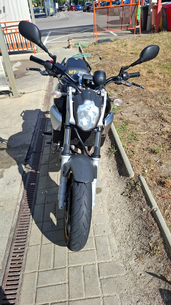 Yamaha MT03 660 mt-03 2006 A2 - 4