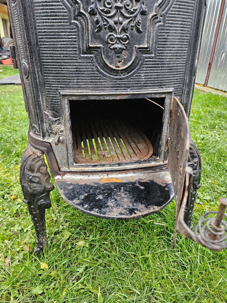 Stare liatinove kachle - 4