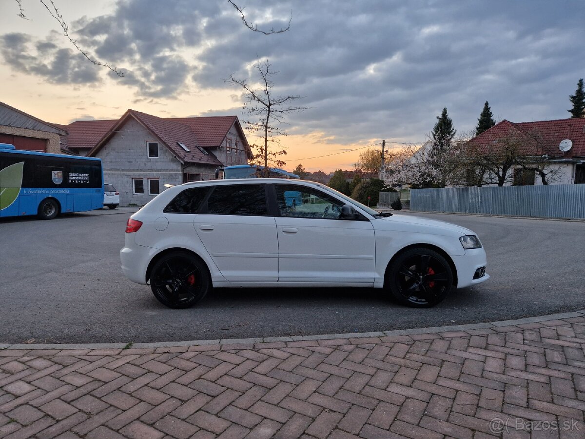 Audi a3 2.0TDI sline automat - 4