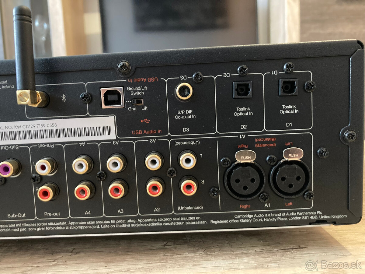 Cambridge audio CXA81 - 4