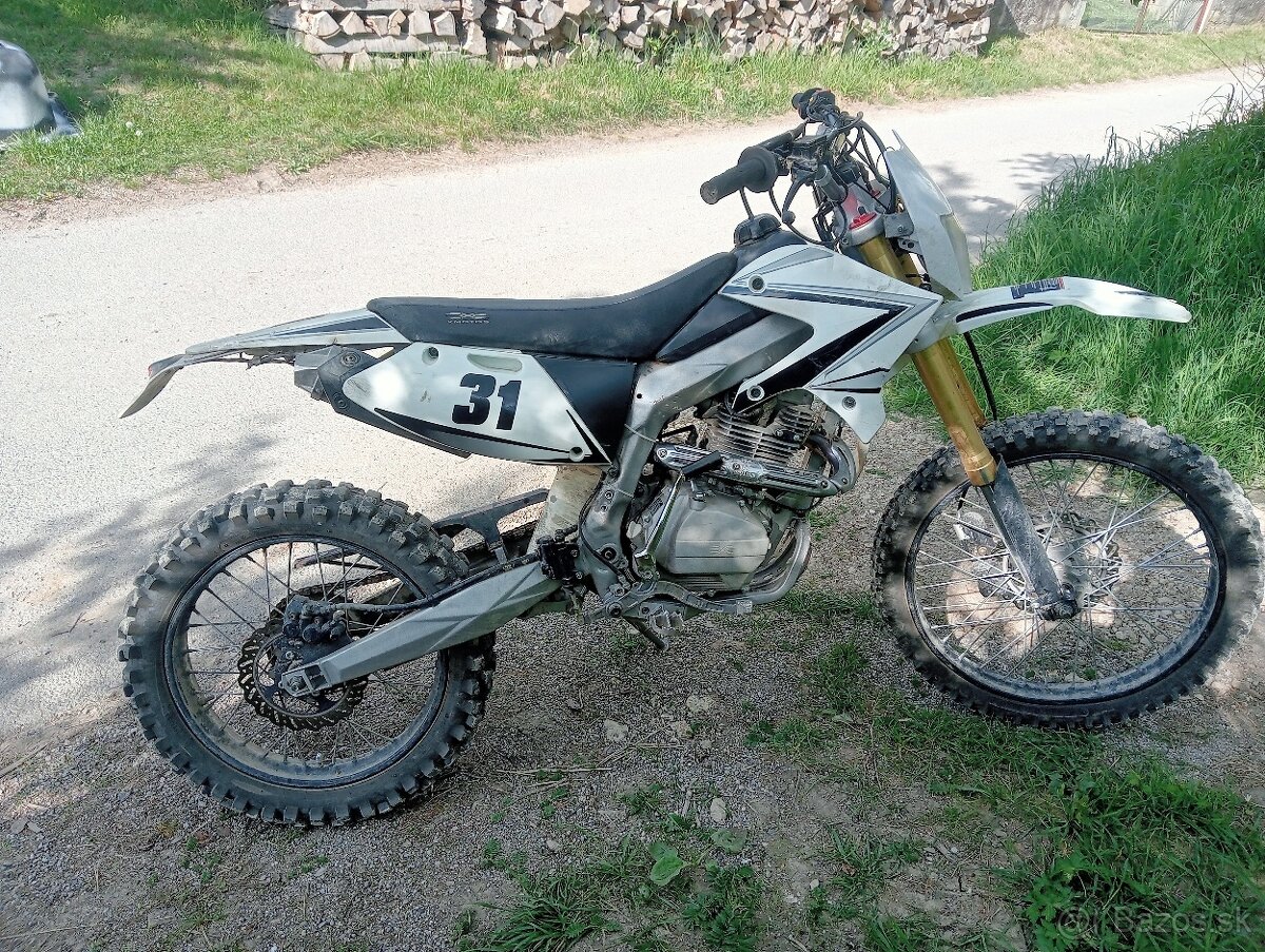 Xmotos 250