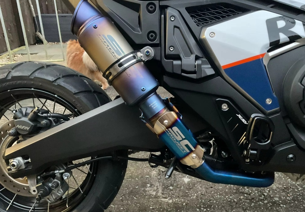 Na predaj Športový ladený univerzálny nerezový moto výfuk - 4