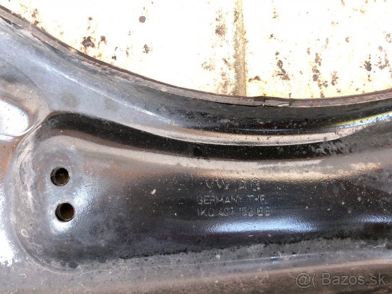 PREDNÉ RAMENÁ ŠKODA, VOLKSWAGEN - 4