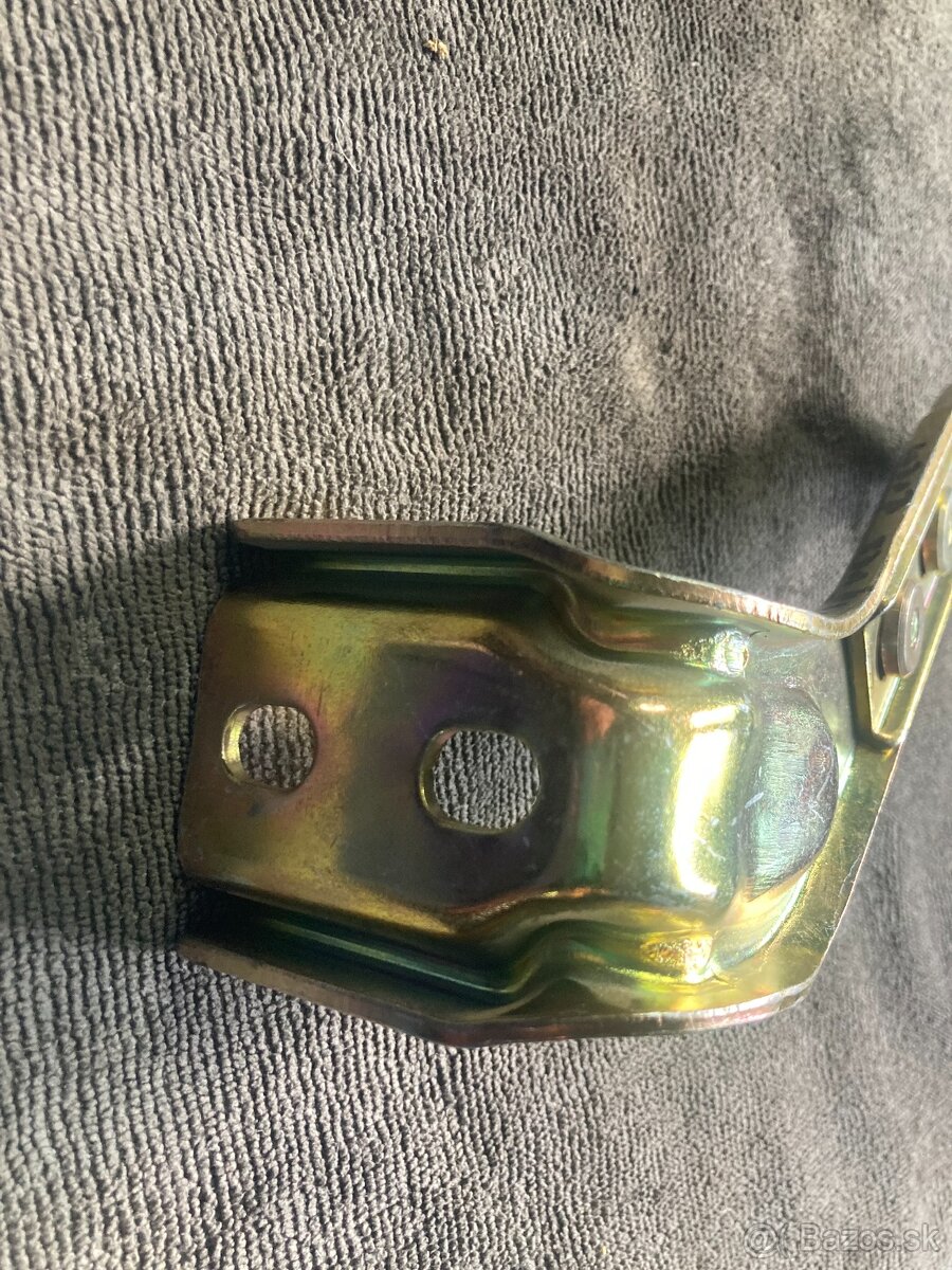 MB 311 spodný záves č. 9017600128 - 4