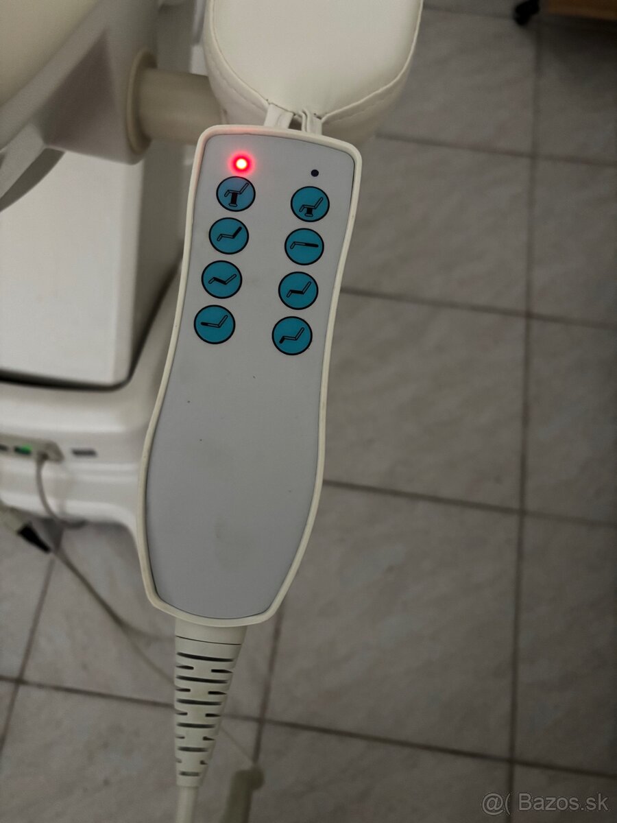 Kozmetické elektrické lehátko/kreslo - 4