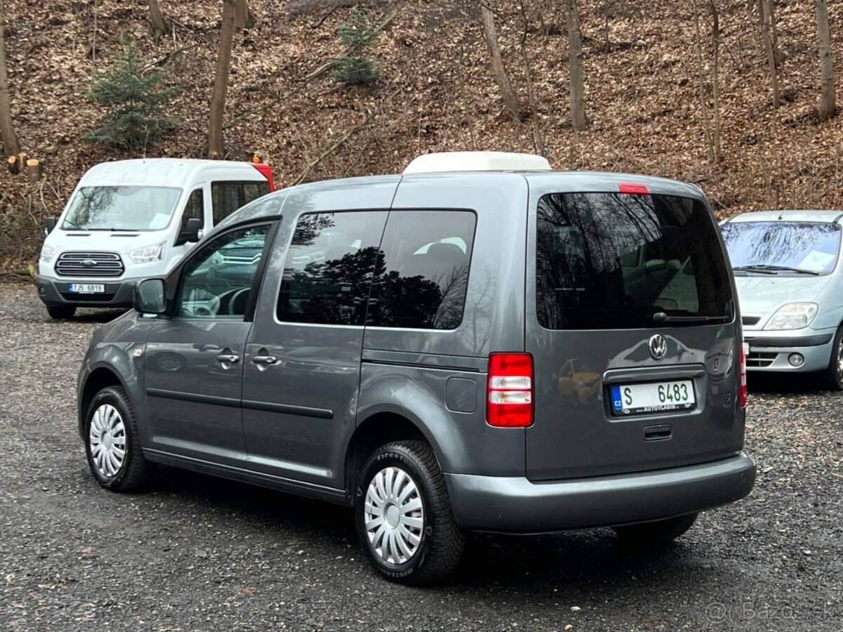 VW Caddy 1.2 TSI 77 kW 2x šoupačky 2011 klima serviska - 4