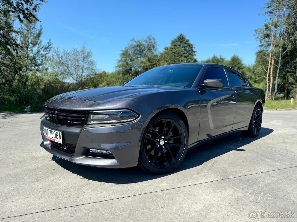 Dodge Charger V8 5,7 2016 krasne príležitosť - 4