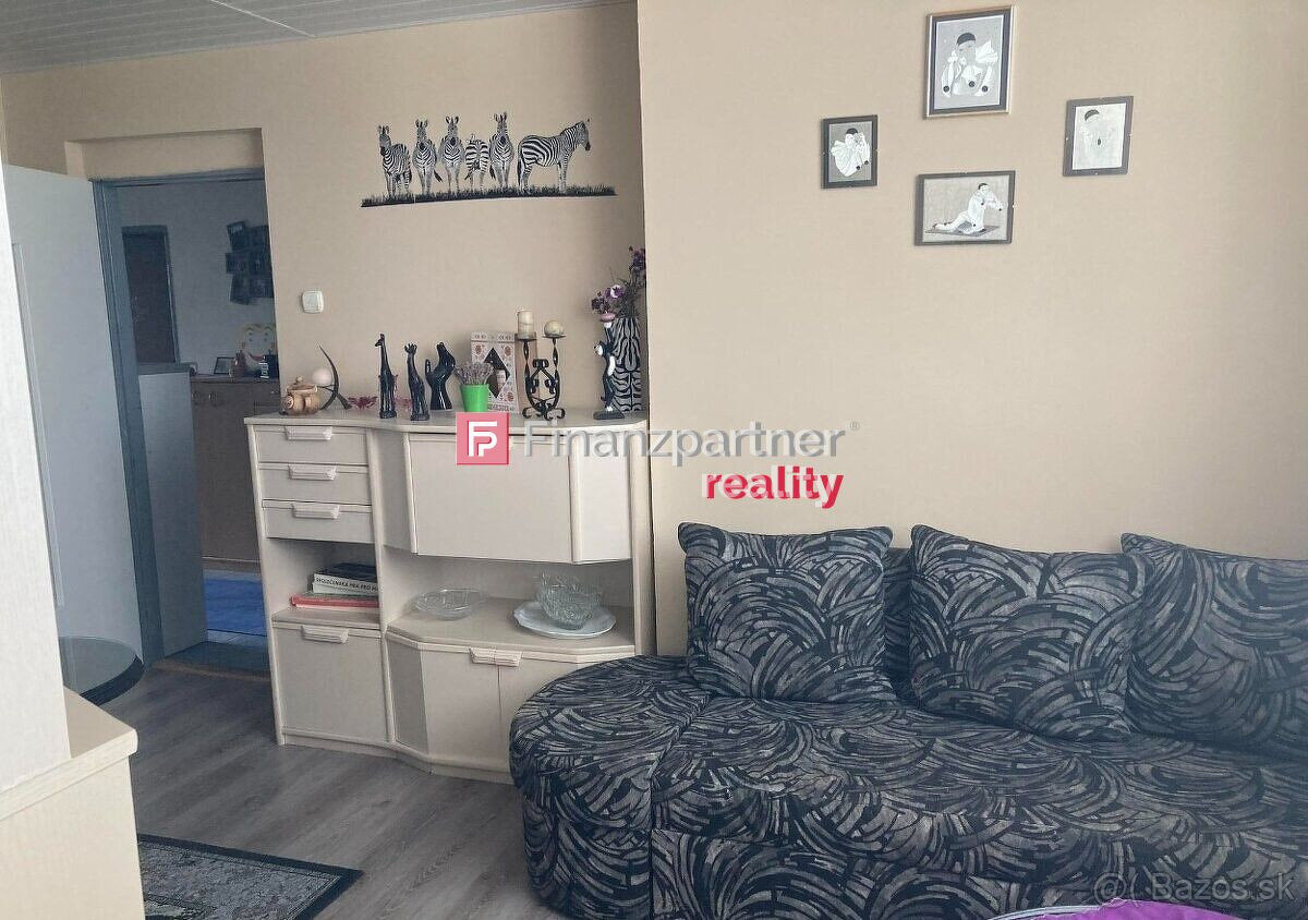 Na predaj polyfunkčná budova Michalovce - 4