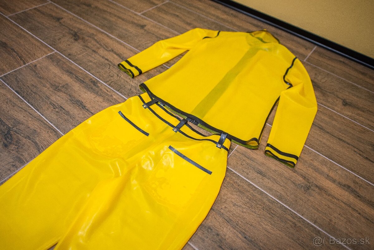 Dvojdielna latexová súprava - 4