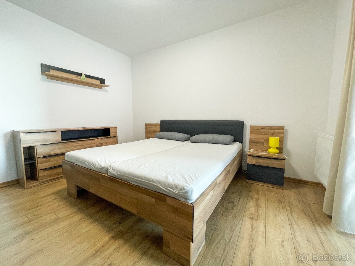 Dvojizbový byt s balkónom na prenájom, Vráble - 4