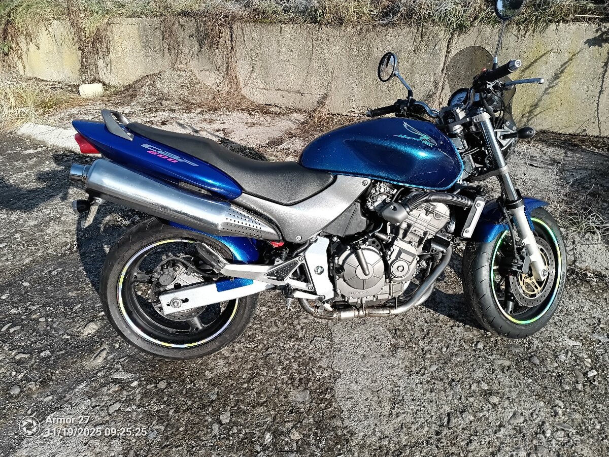 Honda Hornet 600 - 4