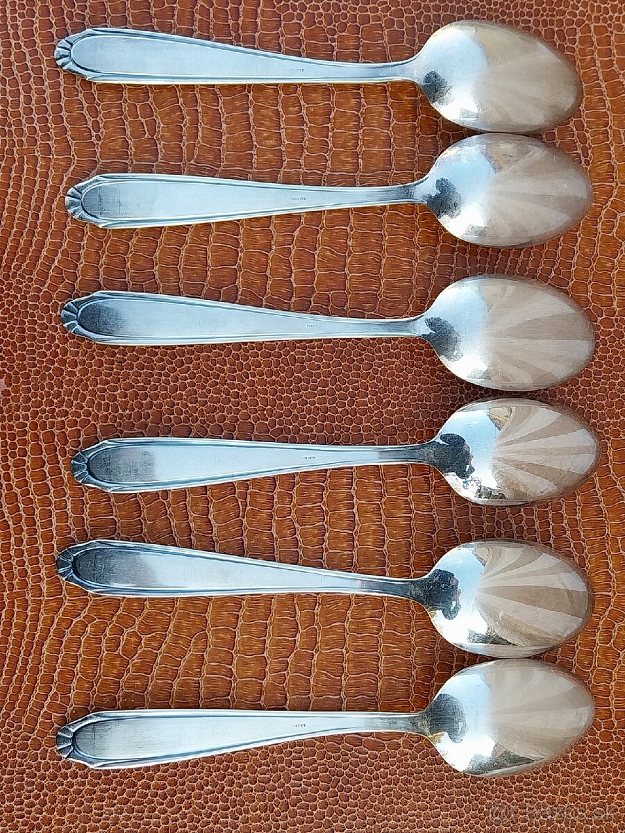 Priborova sada 85€ - 4