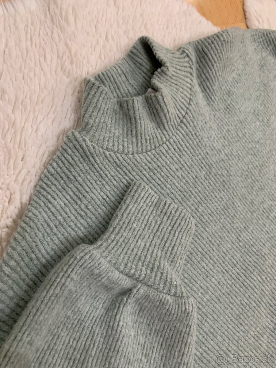 Bershka sveter crop - 4