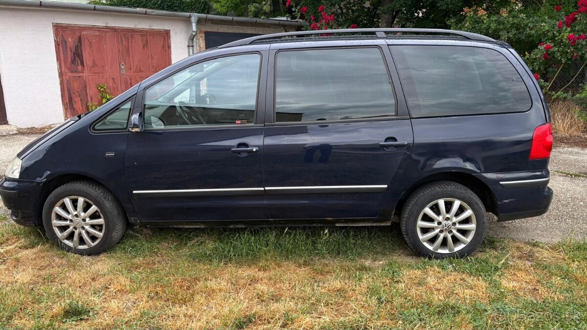 Volkswagen Sharan 2,0 TDI - 4