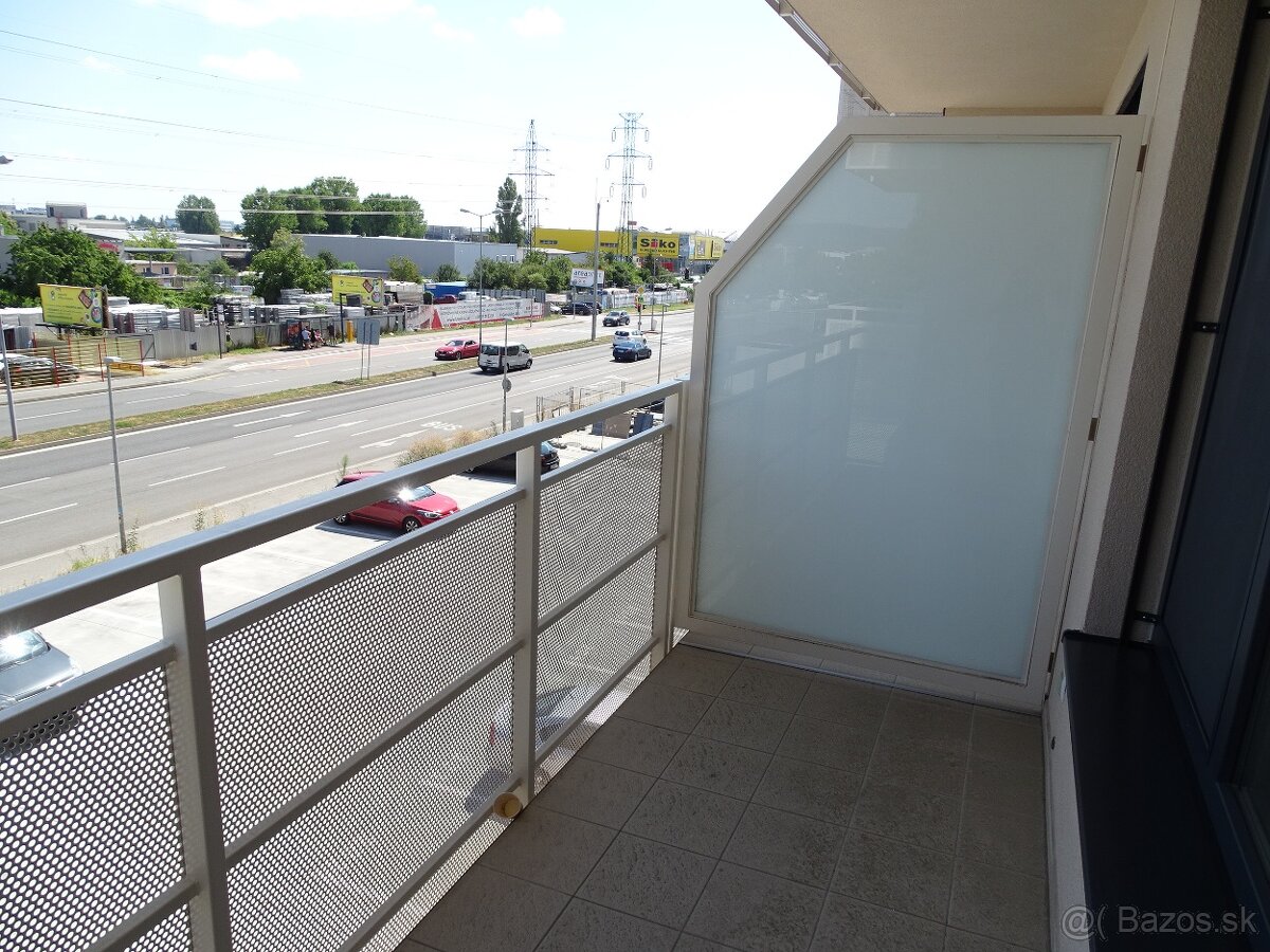 2-izbový byt s parkovaním v garáži » novostavba » cena 850,- - 4