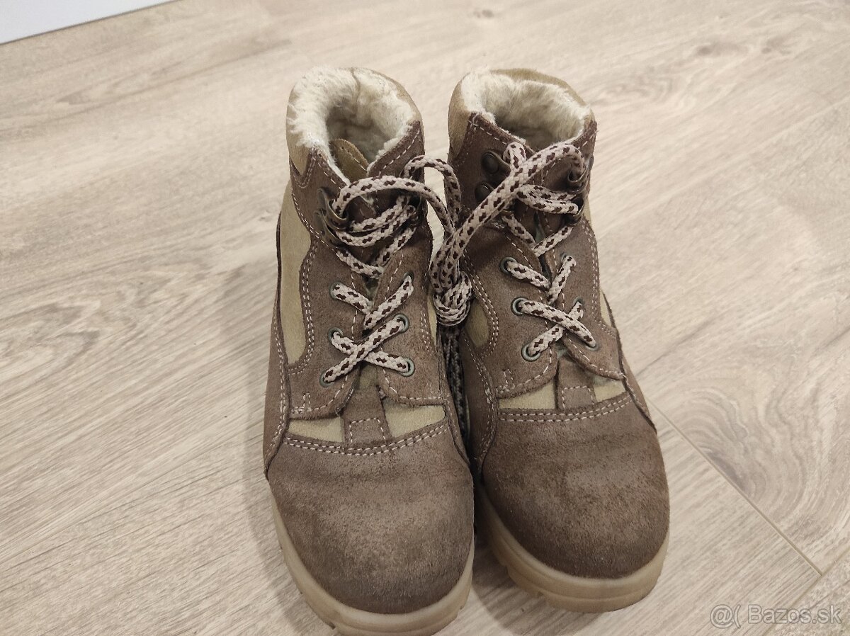Zimne topanky v. 28 - 4