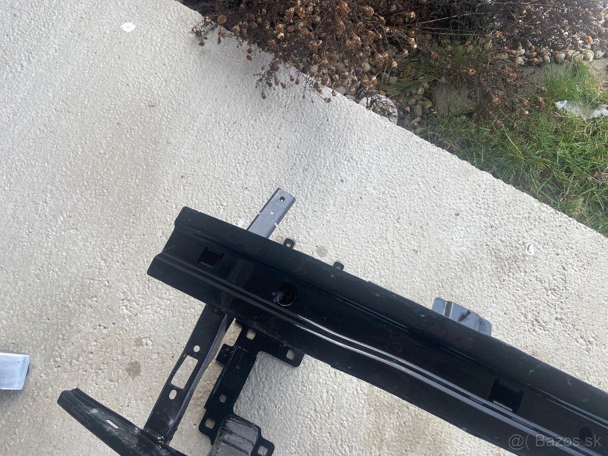 VW ID4 Skoda Enyaq - 4