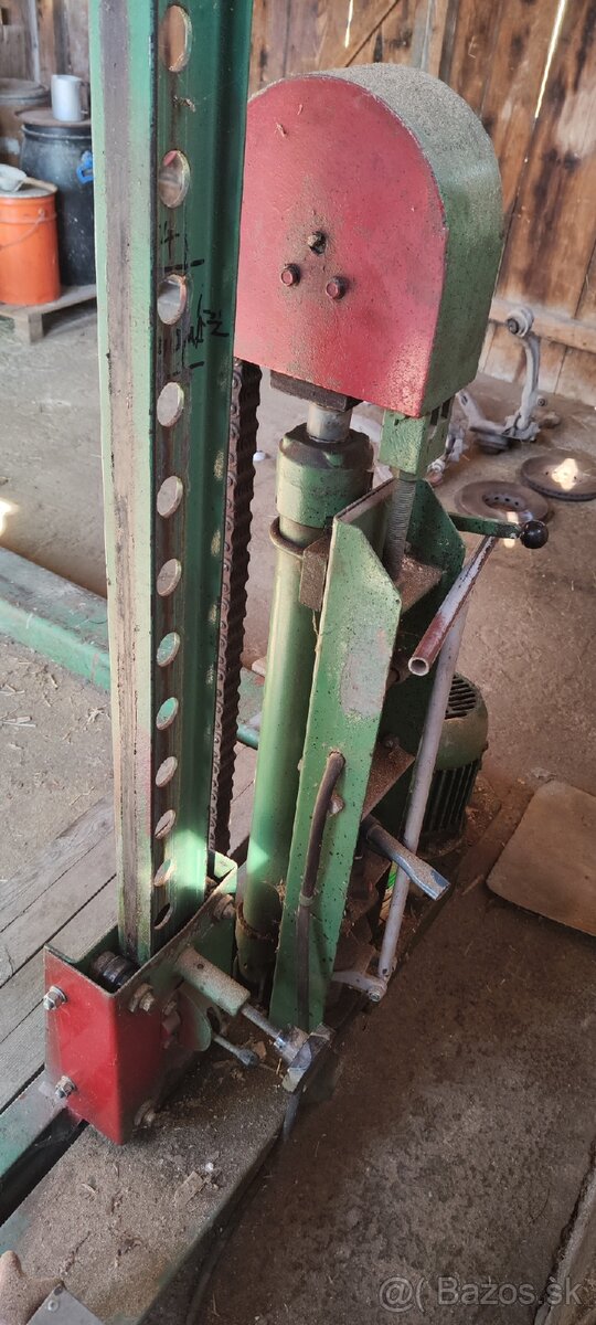 Predám nožnicový zdvihák - 4