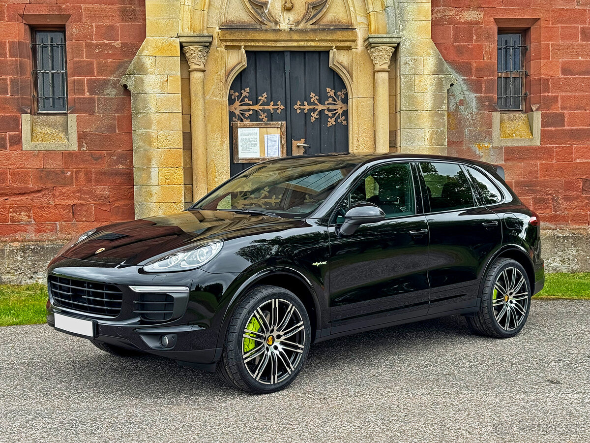 PORSCHE CAYENNE S E-HYBIRD PLATINUM – 416PS – 4x4