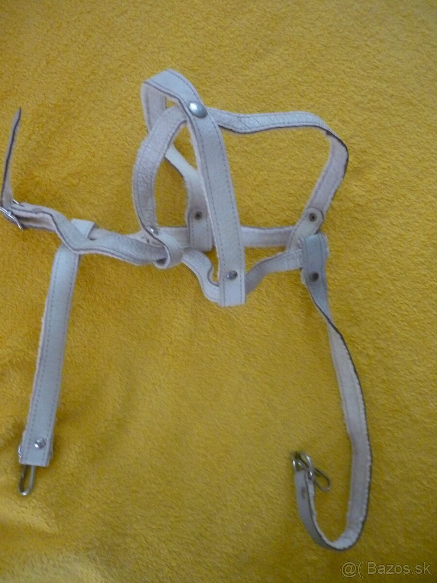 Retro zbeerateľské potreby pre kojencov. - 4