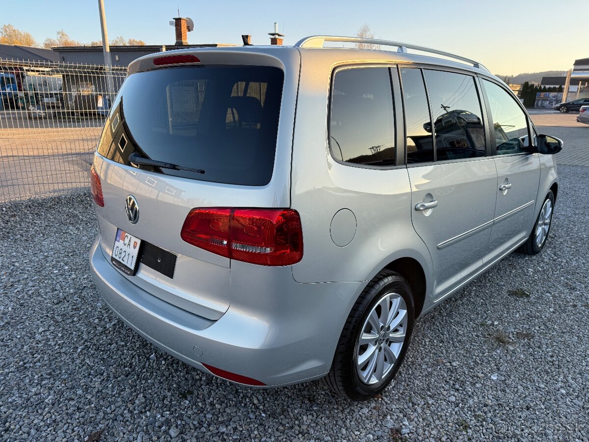 Volkswagen Touran 1.4TSI Highline - 4