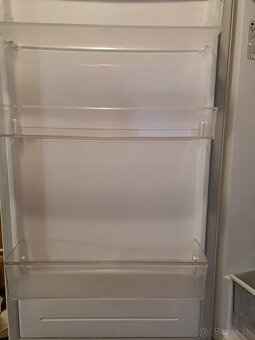 Kombinovaná chladnička LG - 4