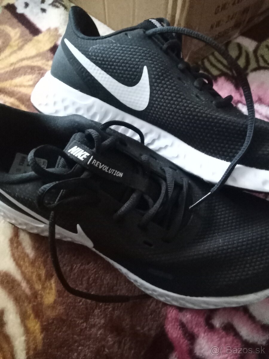 nike tenisky nove 42 - 4