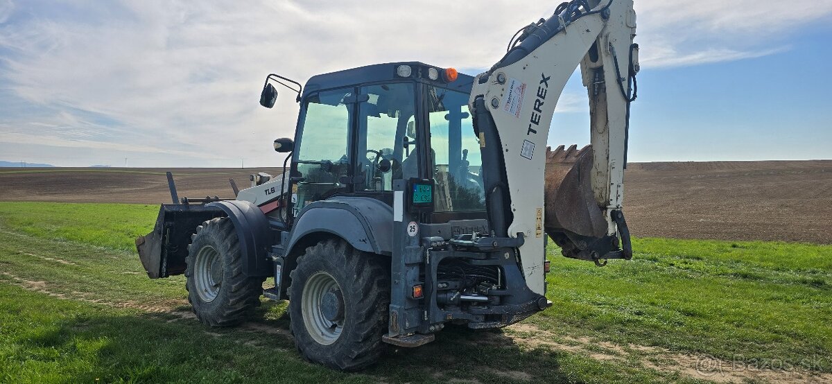 Predám traktorbáger Terex TLB 990 - 4
