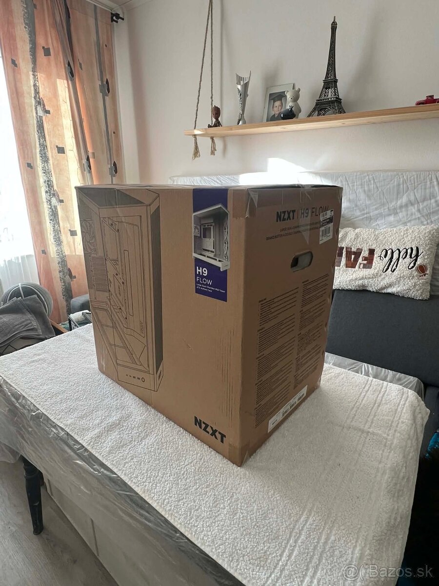 Pc skrinka NZXT H9 flow - 4