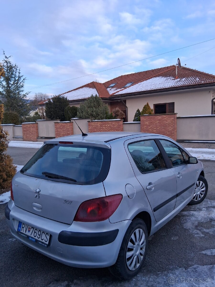 Peugeot 307 Hatchback - 4