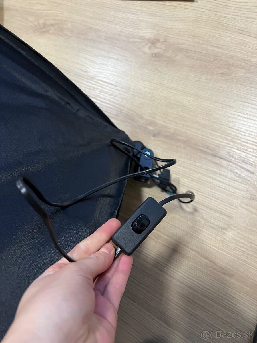 Predám set troch svetiel + doplnkový statív - 4